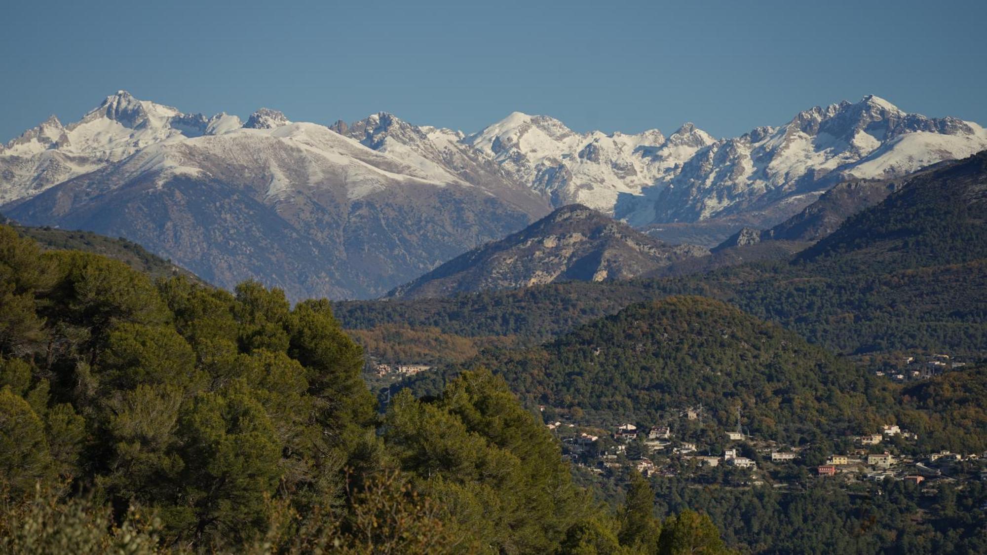 Saint Blaise, bel appartement neuf mansardé Esterno foto